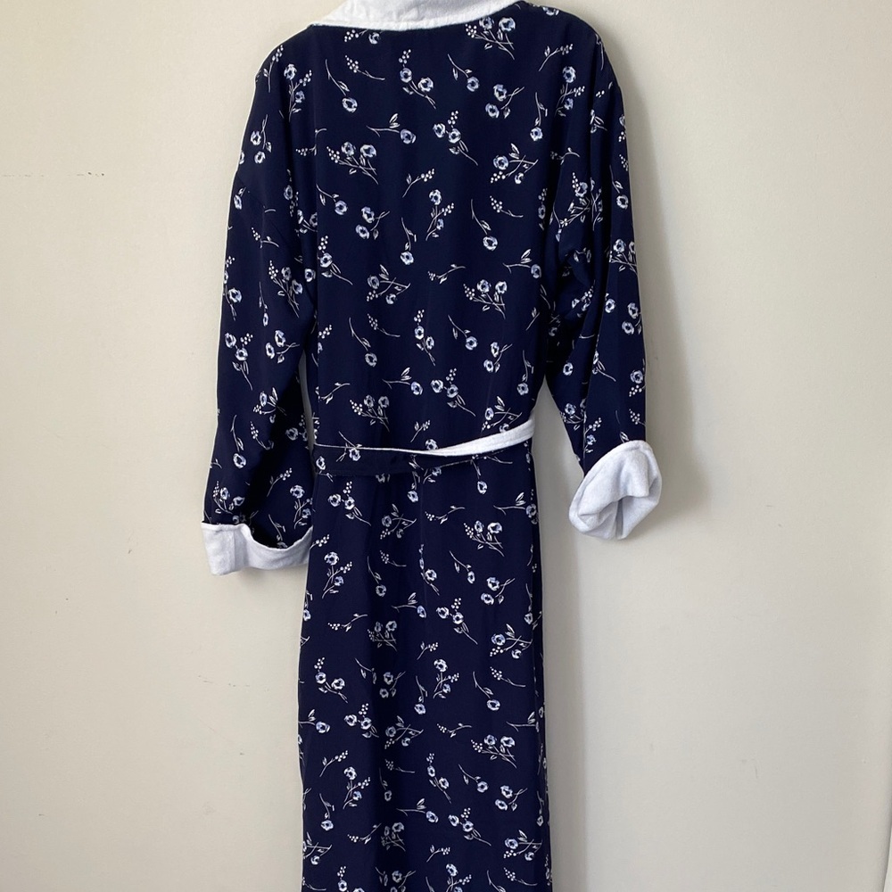 La SENZA Navy and White Floral Robe - Picture 5 of 5